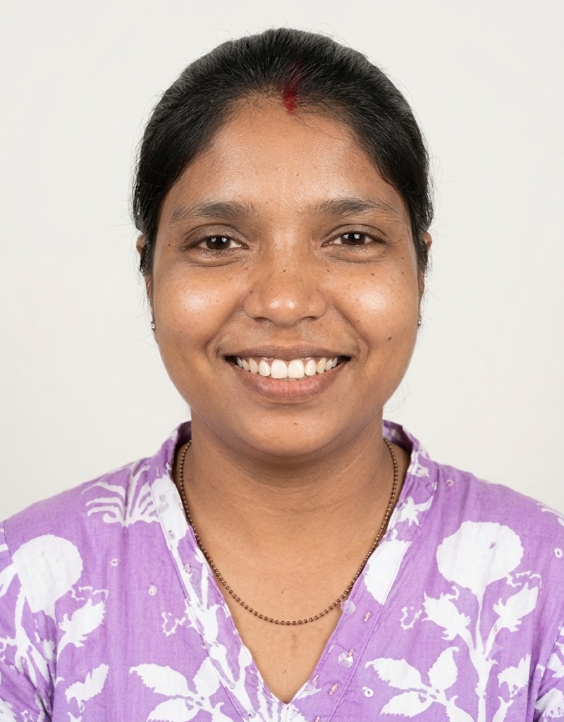 Sunita Kumari - Part time Cleaner and Baby Sitter in Wanjarwada in Mumbai